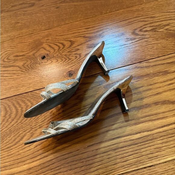 Rampage Silver Women's Heels - Picture 3 of 4